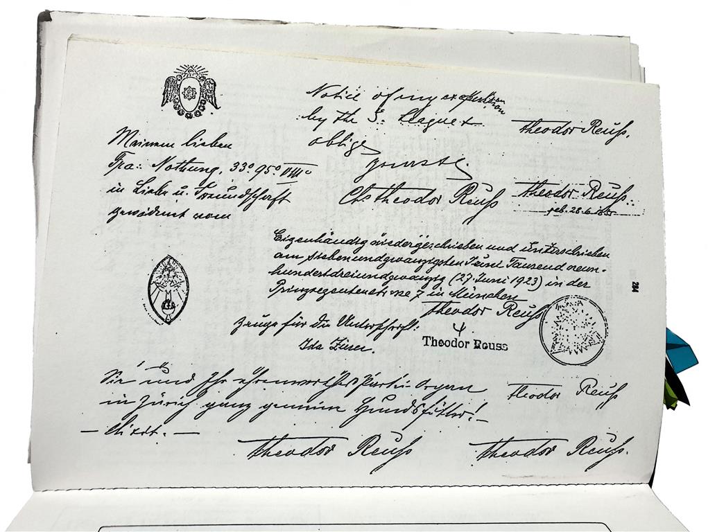 Theodor Reuss signature